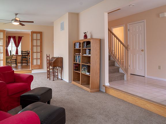 2nd image of 2327 Chapel Hill Blvd
