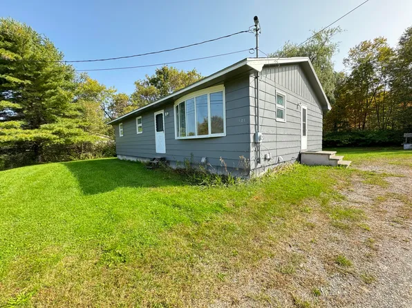 541 Main Street, Lincoln, ME 04457