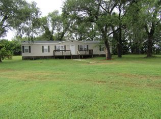 21155 Victory Rd, Stark, KS 66775