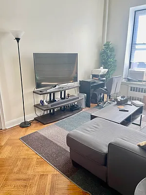 Rented by PennApts | media 17