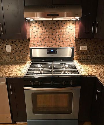 5th image of 3945 N Oriole Ave