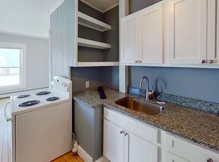 71 N Pleasant St APT 2R, Amherst, MA 01002
