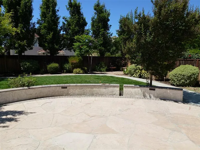 18345 San Antonio Dr — Photo 37