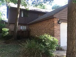 2 bed, 1.5 bath, 1545 sqft, $1,800 — Photo 2
