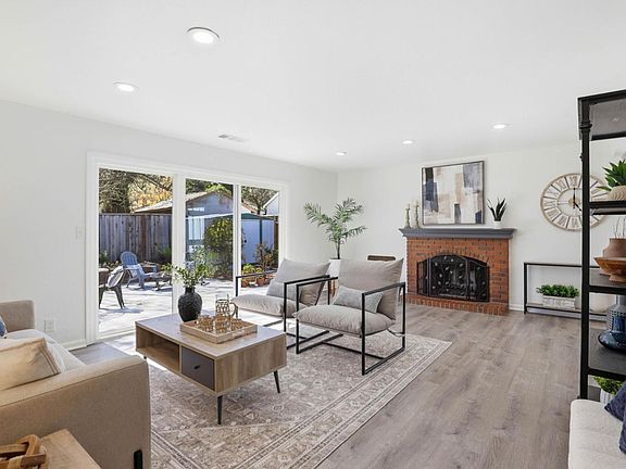 5th image of 1392 Mantelli Dr