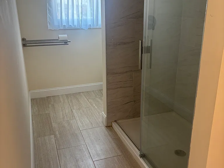35 Hemingway Ave #C — Photo 9