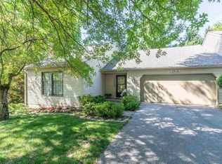 2218 E Cape Cod Dr, Bloomington, IN