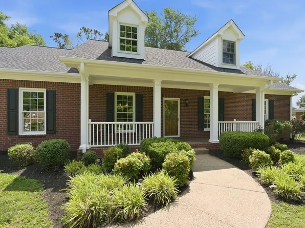209 Cotton Ln, Franklin, TN 37069