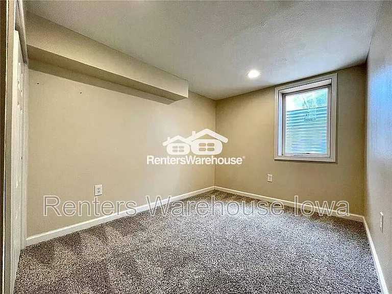 5810 Francis Ave — Photo 15