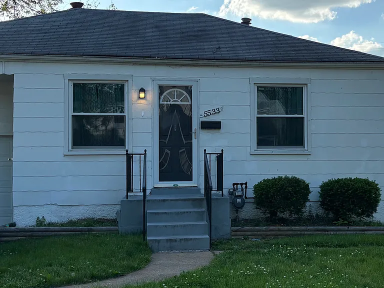 5533 Sunbury Ave — Photo 1