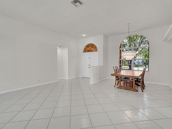 5th image of 5743 NW 100th Way