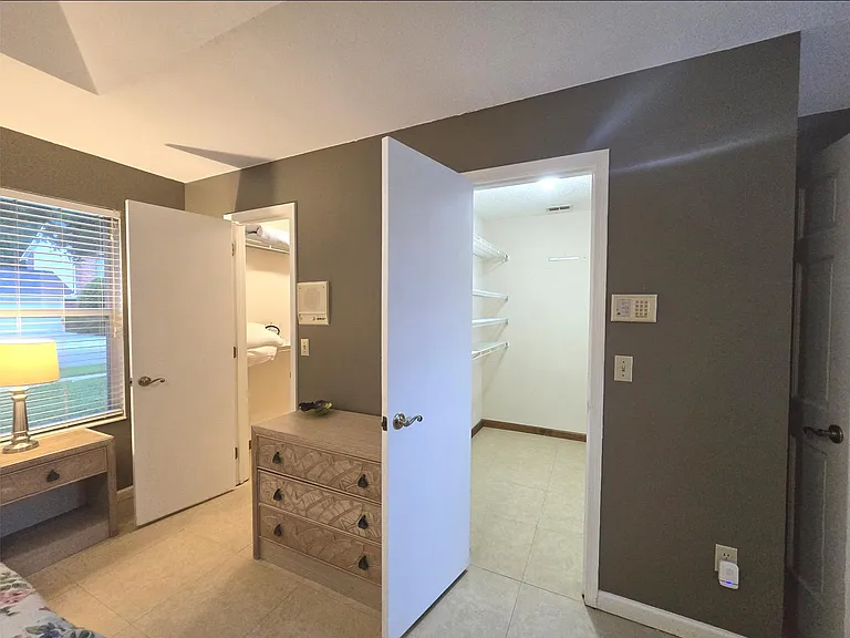 8995 Bensalem Dr — Photo 10