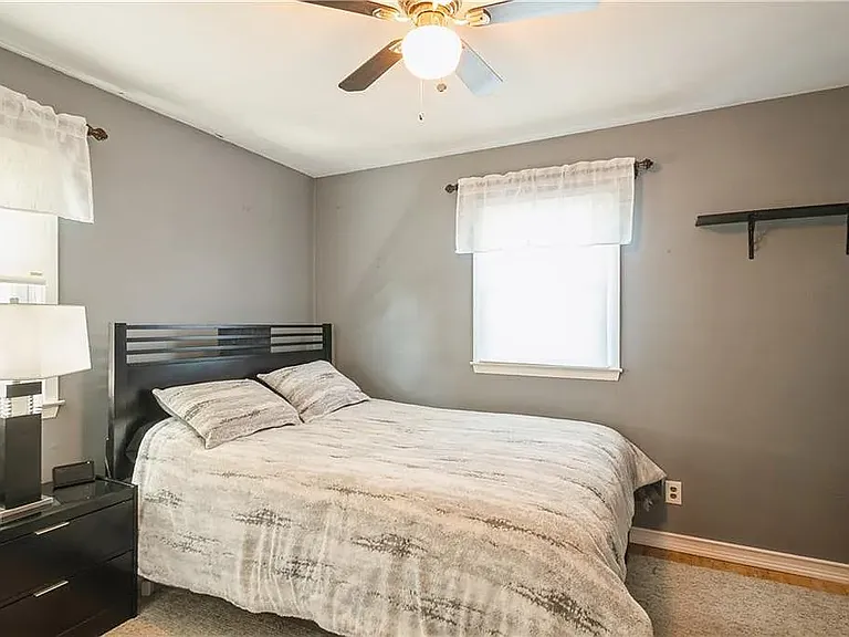 129 Pine Tree Rd — Photo 12