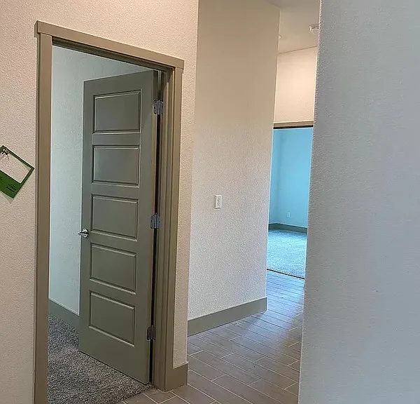 2467 Valverde Dr — Photo 28