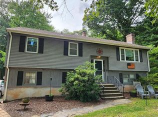 272 Little Fawn Rd, Southington, CT 06489