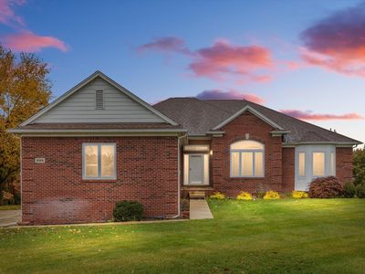 896 Watersmeet Dr, Oxford, MI, 48371