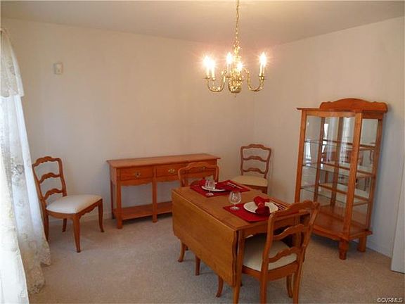 5th image of 7002 Pimlico Dr