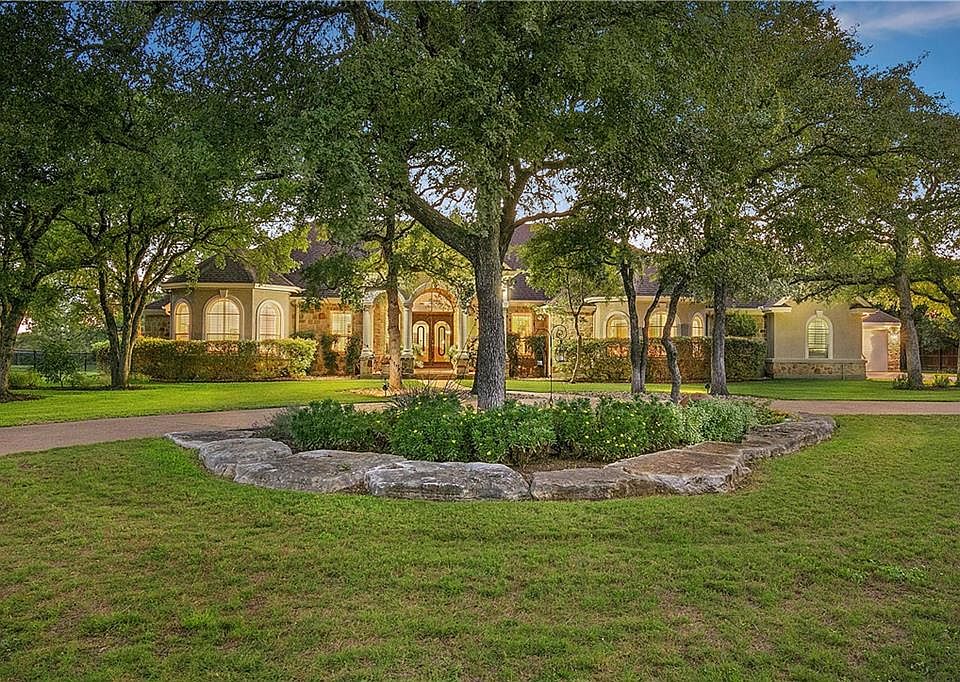 1st image of 105 Buena Vista Dr