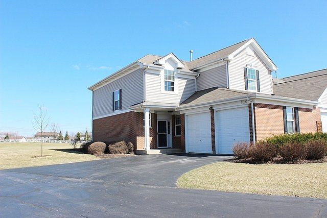 1st image of 536 Legend Ln #6-1
