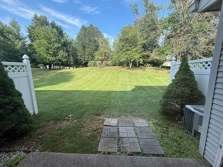 177 Irving Pl — Photo 25