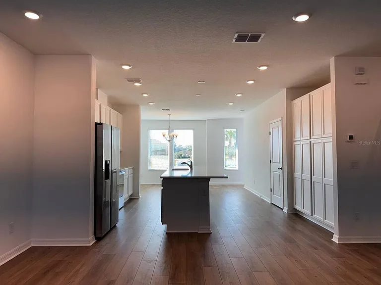 6467 Trailblaze Bnd — Photo 4