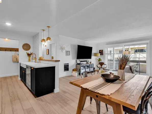 77 Fairmount Ave APT 105, Oakland, CA 94611