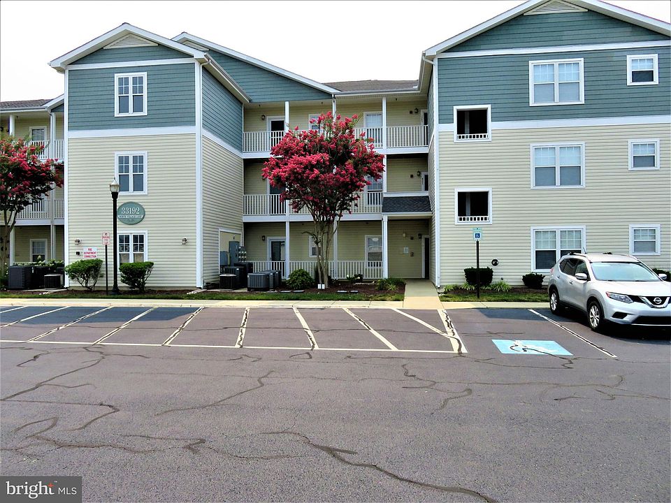 1st image of 33192 N Village Loop Unit 5205