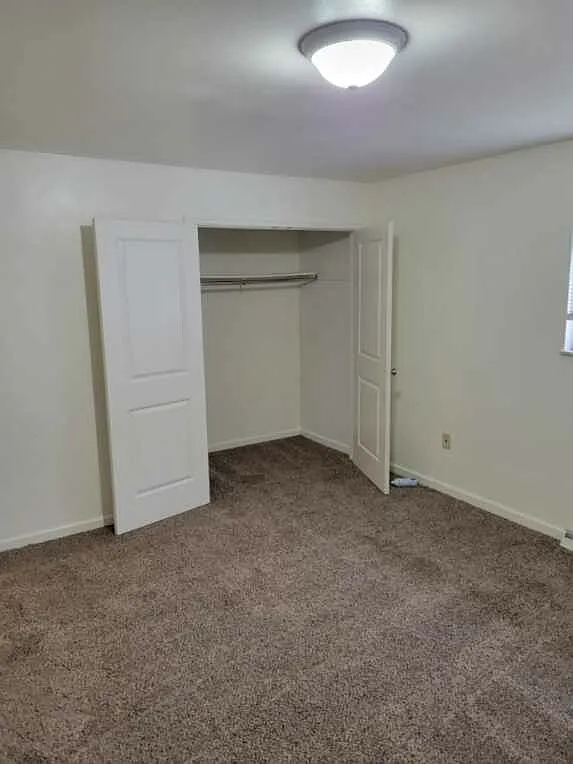 1 bed, 800 sqft, $900 — Photo 3