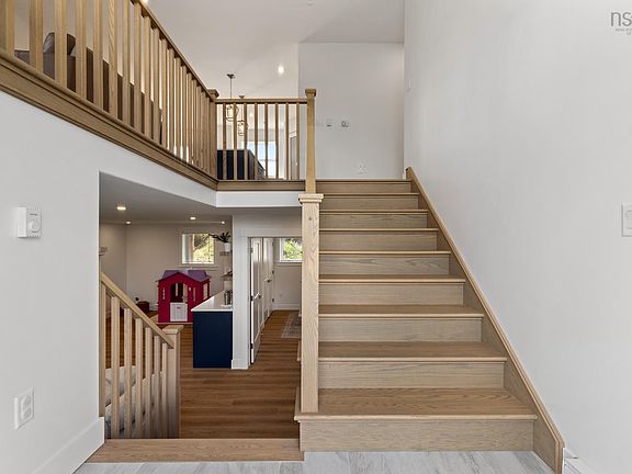 4th image of 81 Rumi Ln
