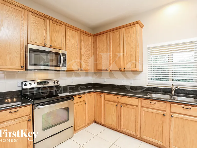 2216 Cerberus Dr — Photo 5