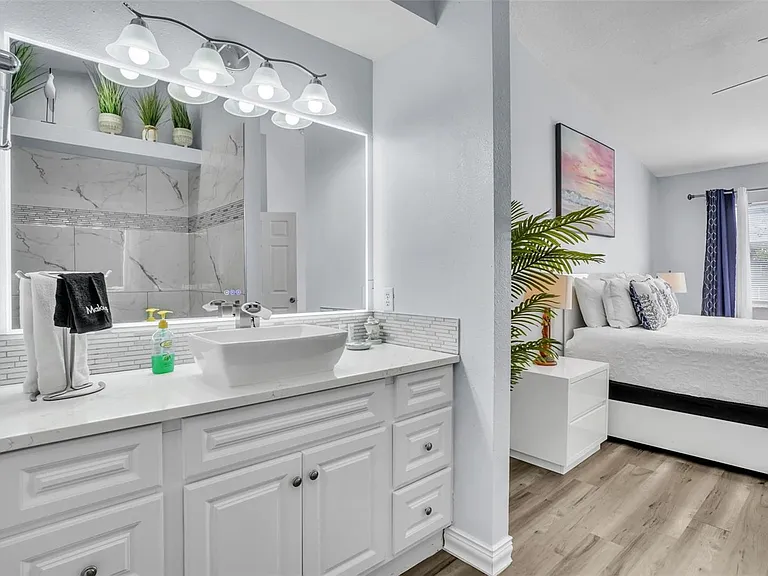 Orchid Dr — Photo 17