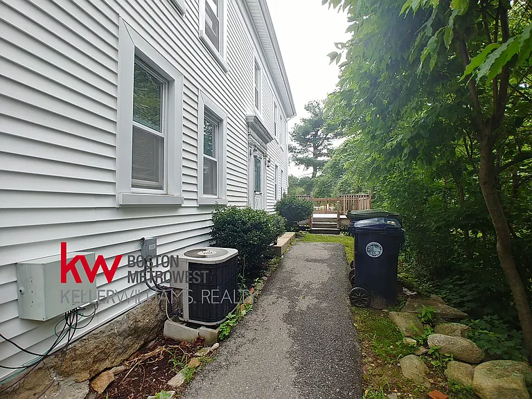 77 Hudson St #2 — Photo 21
