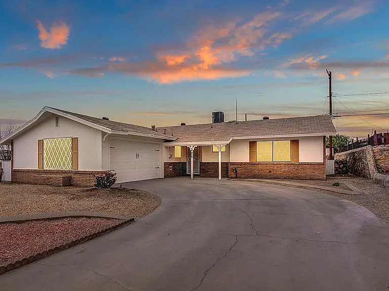 229 Vista Rio Cir — Photo 1