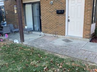 5 Dusk Ct, Fairfield, OH 45014