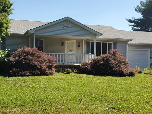 18 Pinewater Dr, Harbeson, DE 19951
