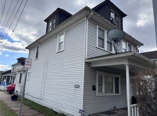 1050 Railroad St, Creighton, PA 15030