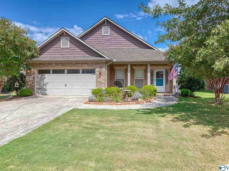 1st image of 2442 Bell Manor Dr SW