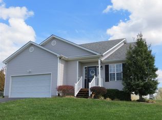 227 Ridgeway Dr W, Elizabethtown, KY 42701