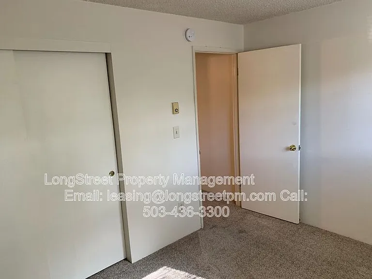1765 NW Van Buren Ave #4 — Photo 10