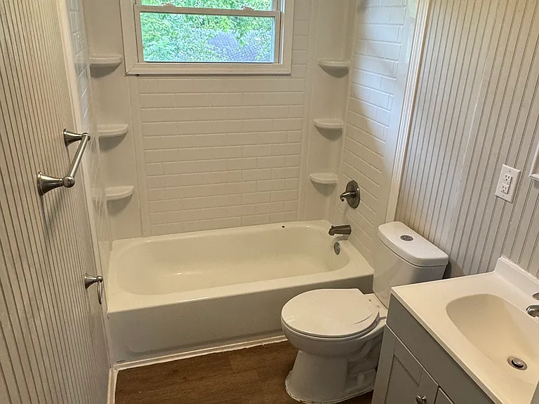 410 S William St — Photo 16