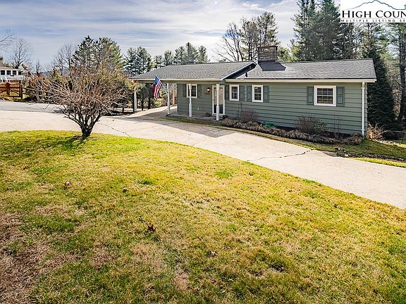 3rd image of 651 Chestnut Drive