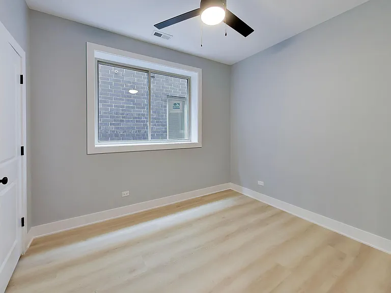 6548 S Maryland Ave #2 — Photo 20