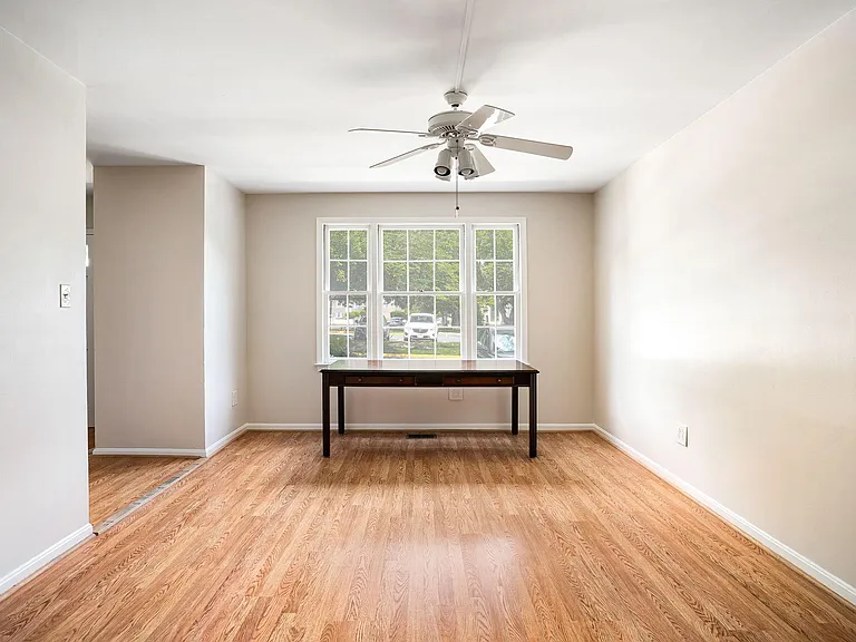 2804 Balliett Ct — Photo 4