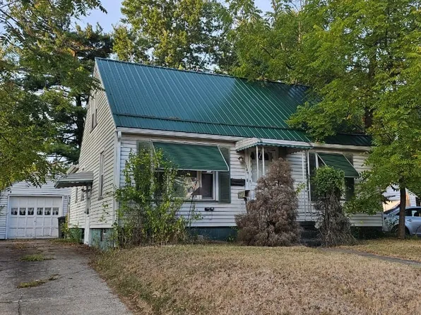 1049 McKinley St NE, Warren, OH 44483