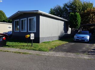 20140 NE Sandy Blvd UNIT 8, Fairview, OR 97024