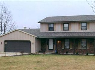 2213 Pleasant Ridge Dr, Fort Wayne, IN 46819