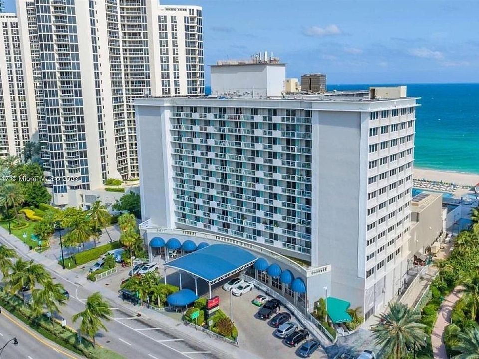1st image of 19200 Collins Ave #1022