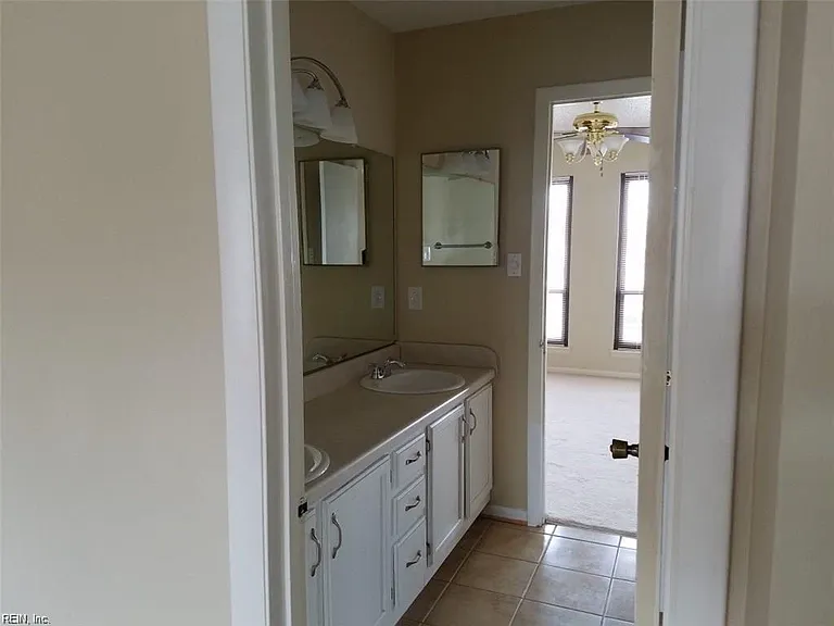 3647 Smokey Chamber Dr — Photo 10