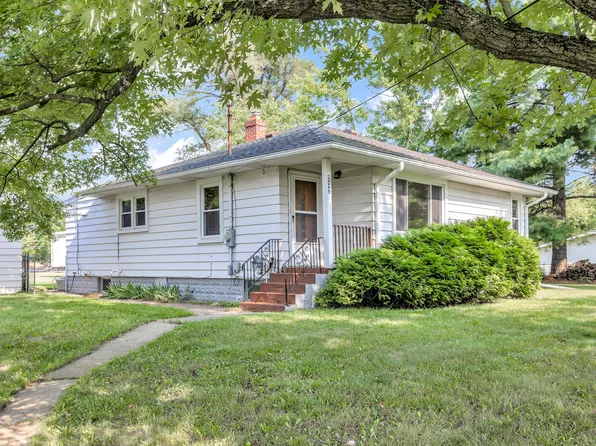 232 Hall St, Michigan Center, MI 49254