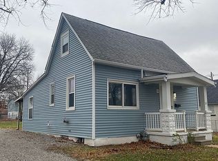 22 N 42nd St, Belleville, IL 62226
